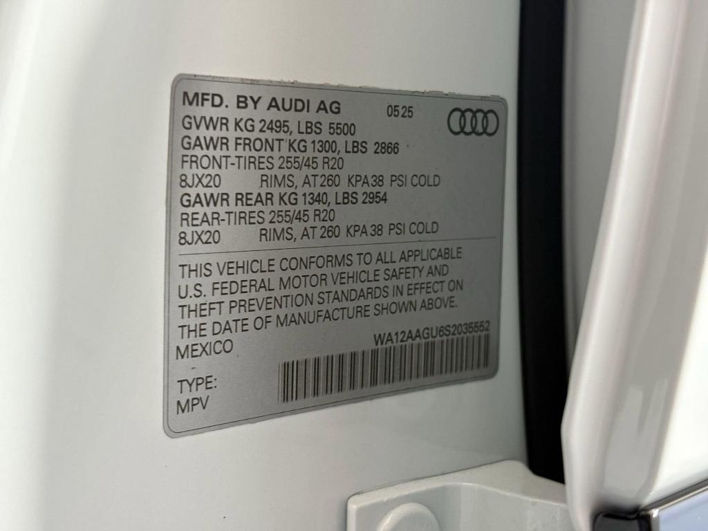 new 2025 Audi Q5 car, priced at $58,931