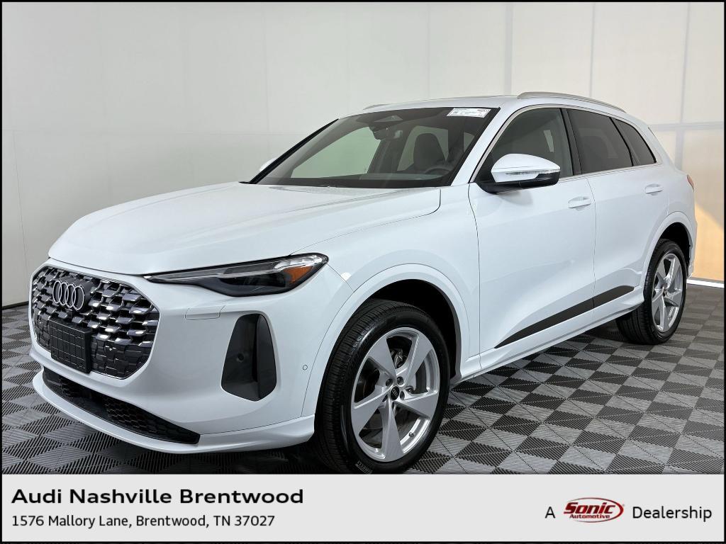 new 2025 Audi Q5 car, priced at $58,931