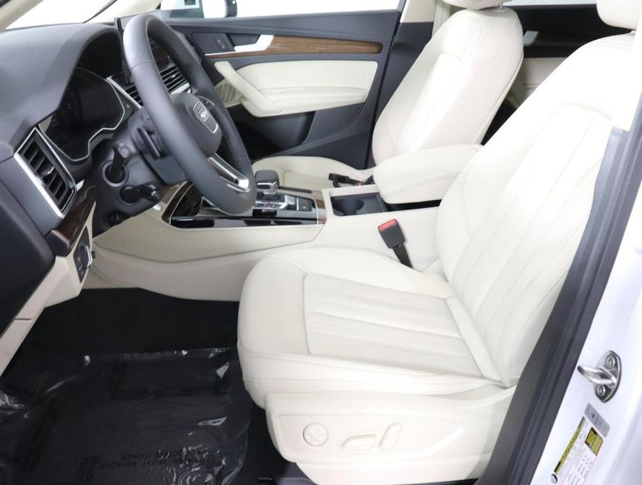 new 2024 Audi Q5 car, priced at $51,985