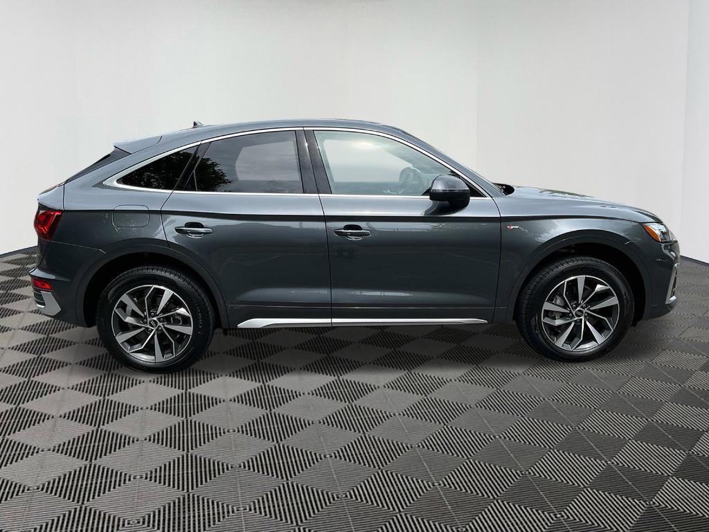 new 2024 Audi Q5 car, priced at $52,731