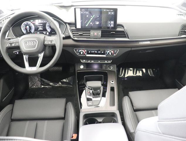 new 2025 Audi Q5 car, priced at $66,611