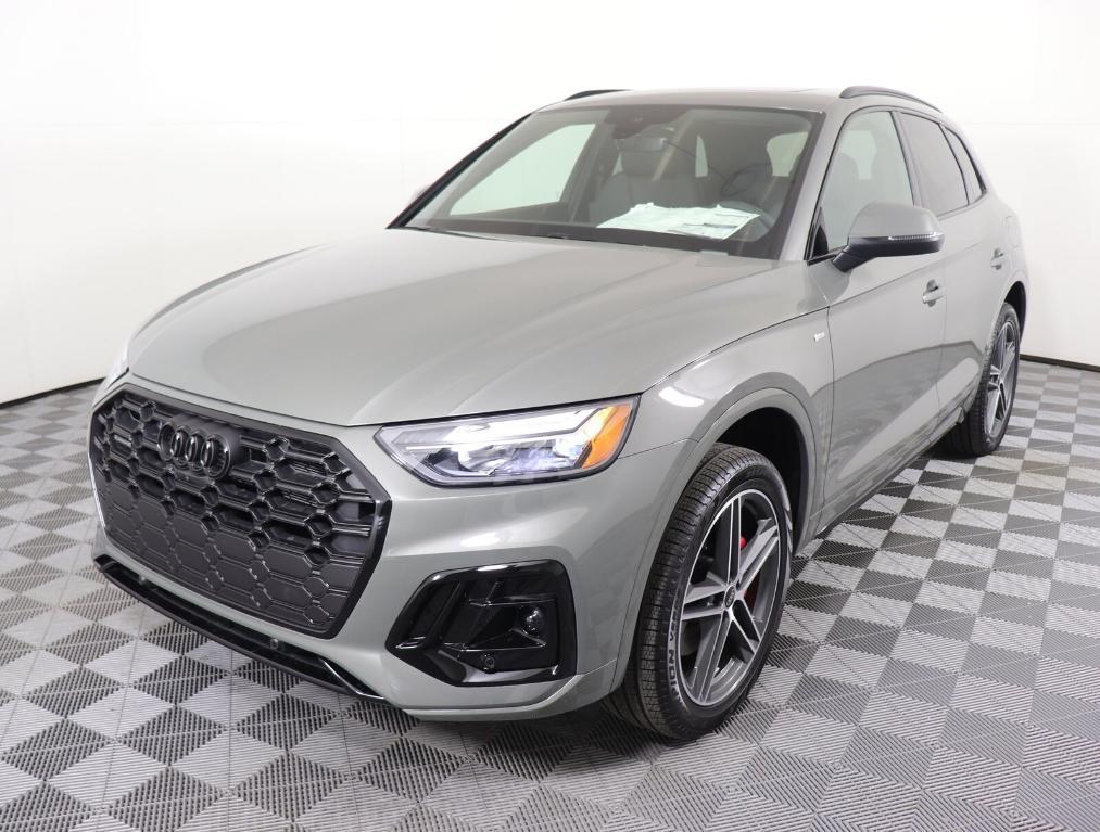 new 2025 Audi Q5 car, priced at $65,221