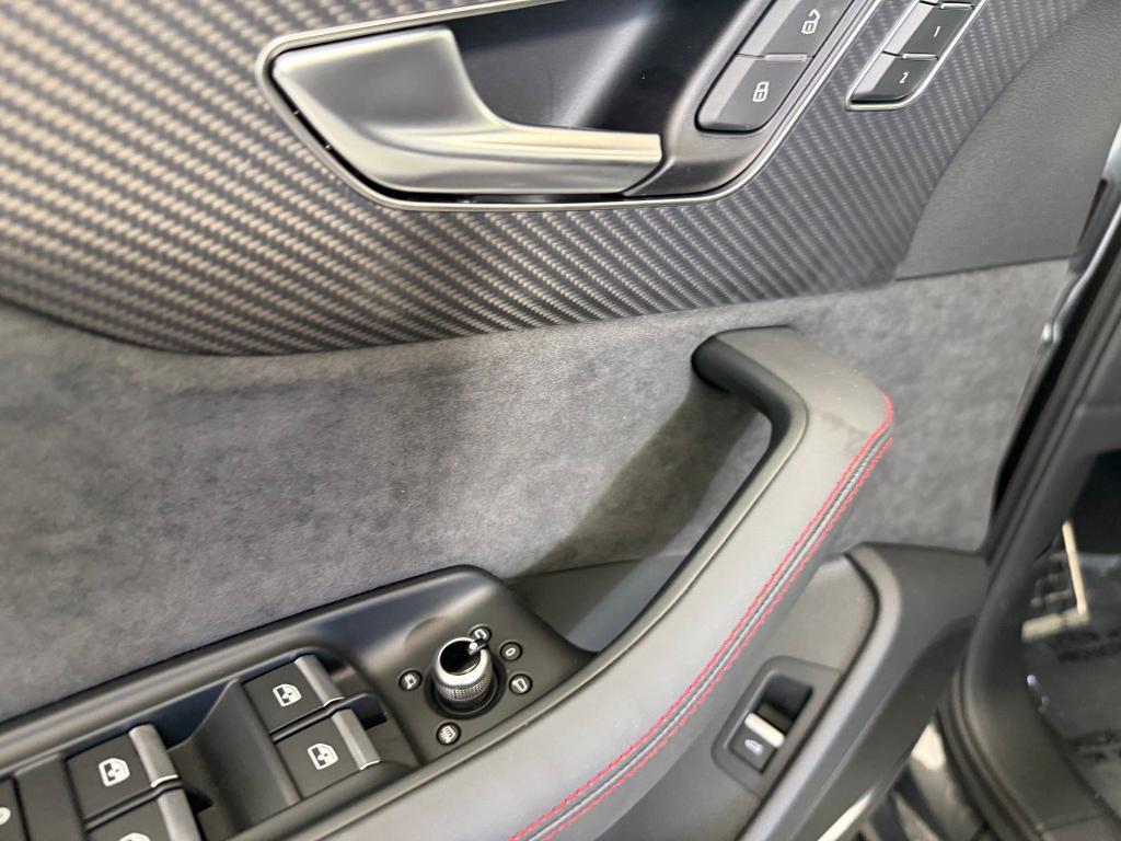 new 2026 Audi Q7 car, priced at $83,590