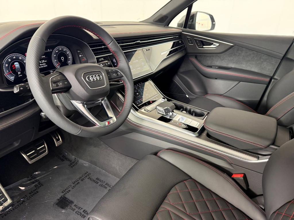 new 2026 Audi Q7 car, priced at $83,590