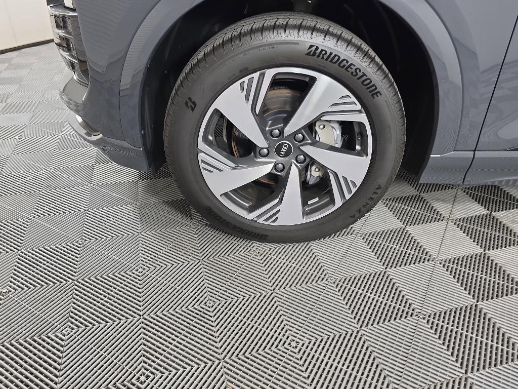 new 2025 Audi Q6 e-tron car, priced at $69,141