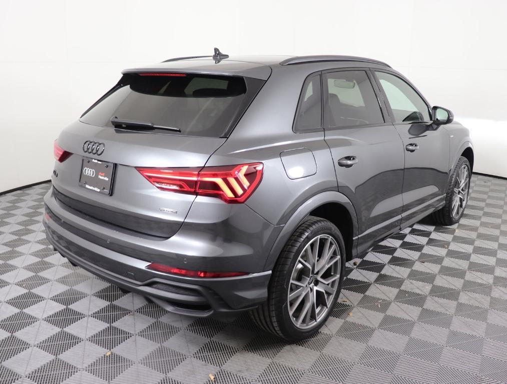 new 2025 Audi Q3 car, priced at $47,881