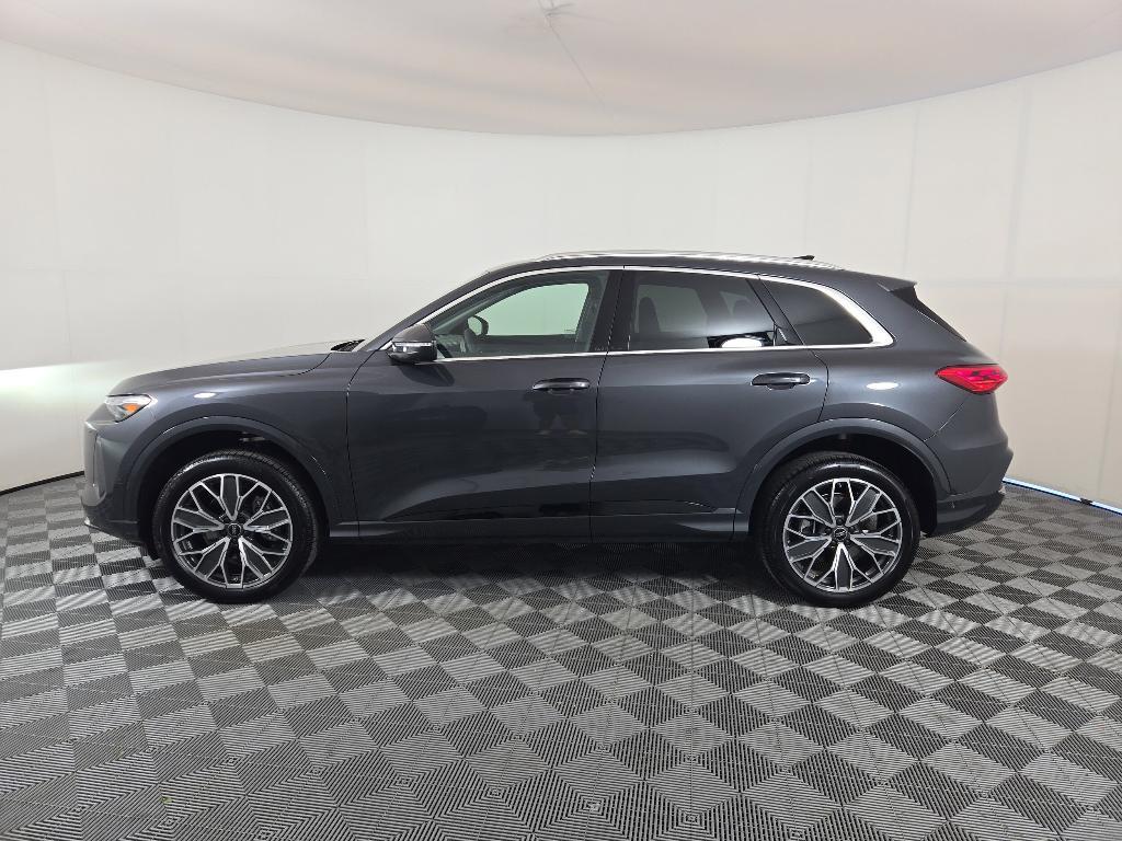 new 2025 Audi Q5 car, priced at $59,751