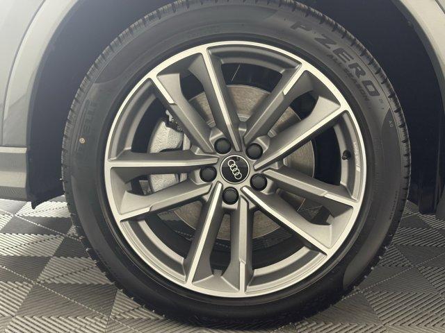 new 2025 Audi Q3 car, priced at $44,811