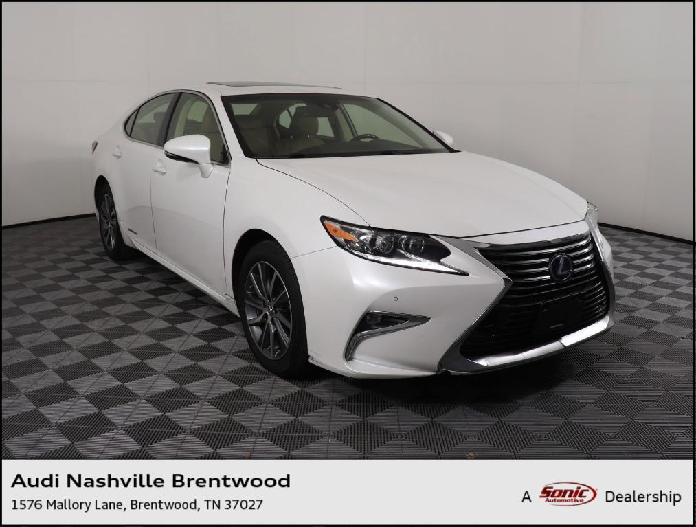 used 2018 Lexus ES 300h car, priced at $19,999