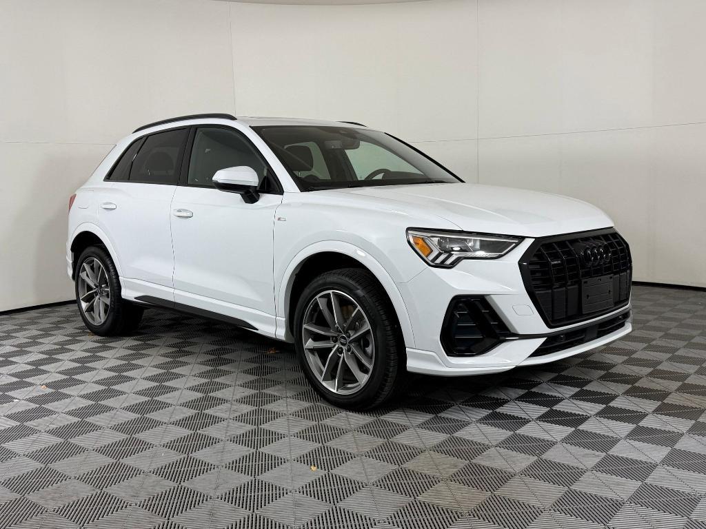 used 2025 Audi Q3 car, priced at $35,999