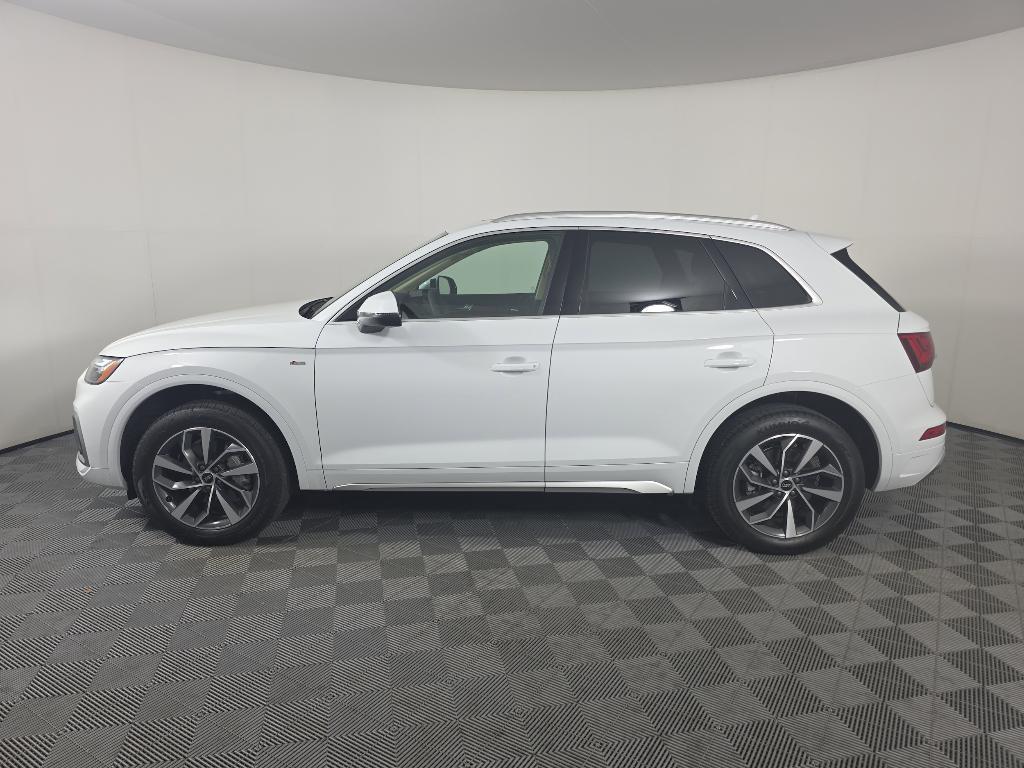 used 2025 Audi Q5 car, priced at $45,999
