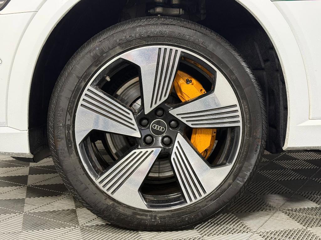 used 2022 Audi e-tron car, priced at $27,996