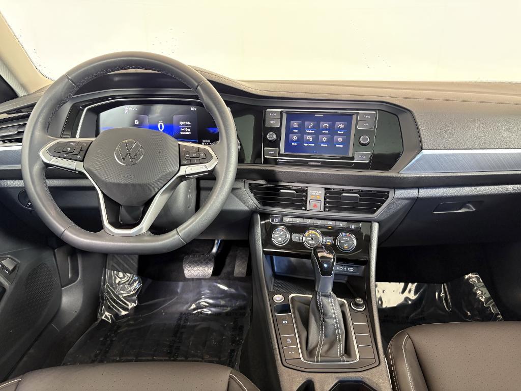 used 2024 Volkswagen Jetta car, priced at $20,999