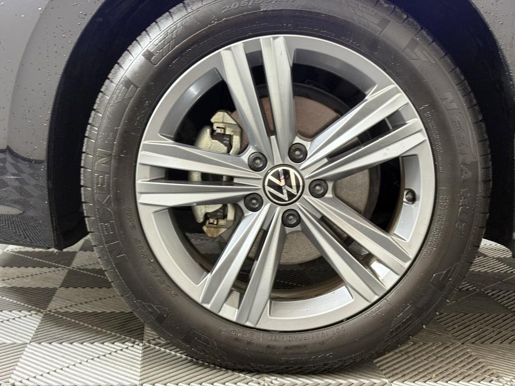 used 2024 Volkswagen Jetta car, priced at $20,999