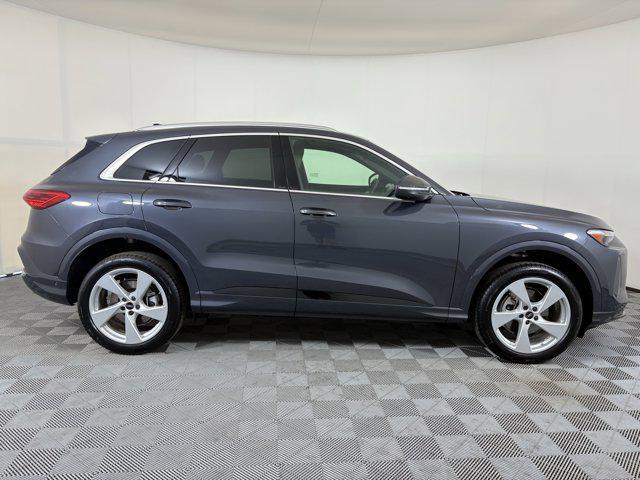 new 2025 Audi Q5 car, priced at $60,071