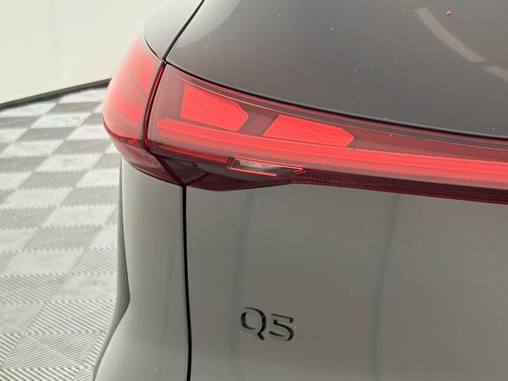 new 2025 Audi Q5 car, priced at $62,961
