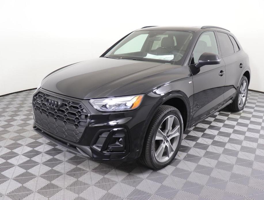 new 2025 Audi Q5 car, priced at $52,381