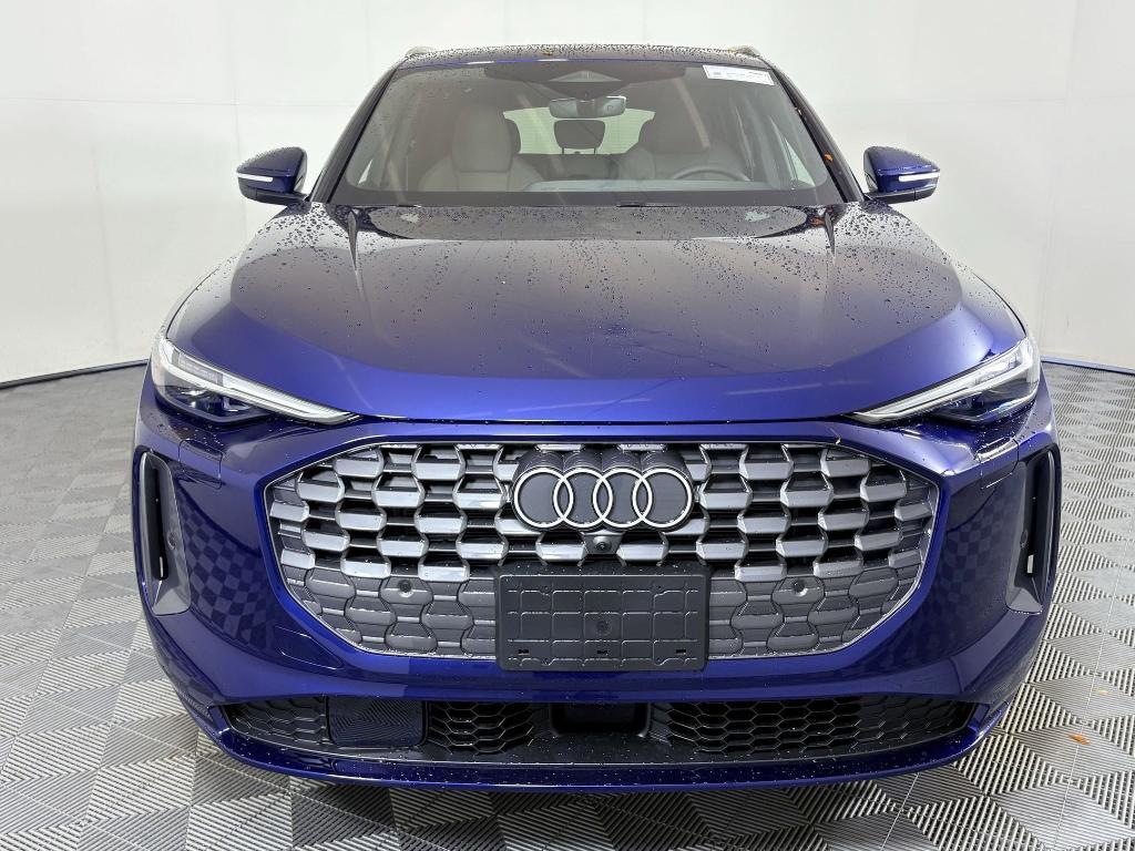 new 2025 Audi Q5 car, priced at $58,232