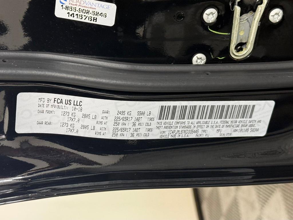 used 2019 Jeep Cherokee car, priced at $13,998