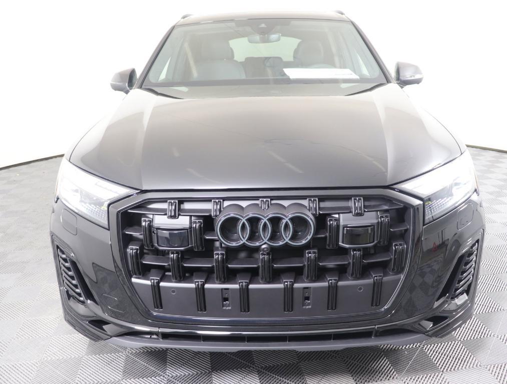 new 2025 Audi Q7 car, priced at $86,801