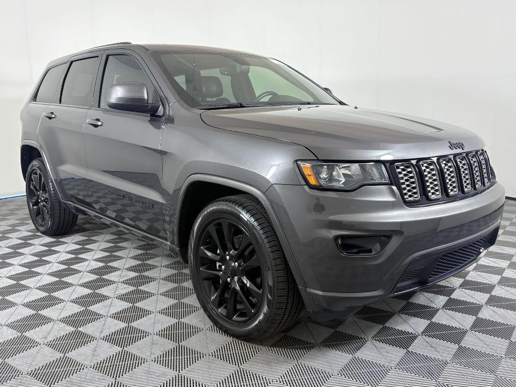 used 2019 Jeep Grand Cherokee car, priced at $18,999