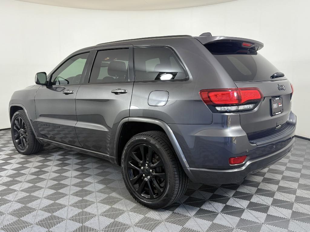 used 2019 Jeep Grand Cherokee car, priced at $18,999