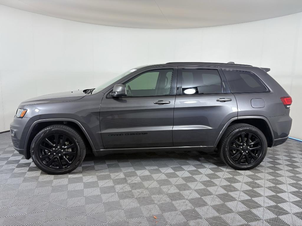 used 2019 Jeep Grand Cherokee car, priced at $18,999