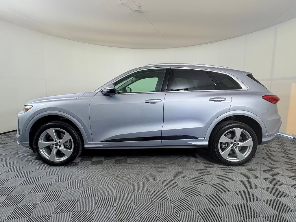new 2025 Audi Q5 car, priced at $58,841