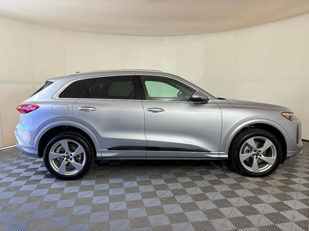 new 2025 Audi Q5 car, priced at $58,841
