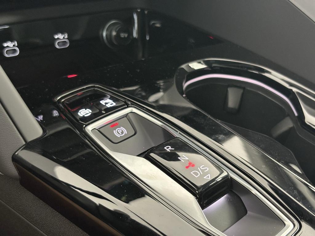 new 2025 Audi Q5 car, priced at $63,551