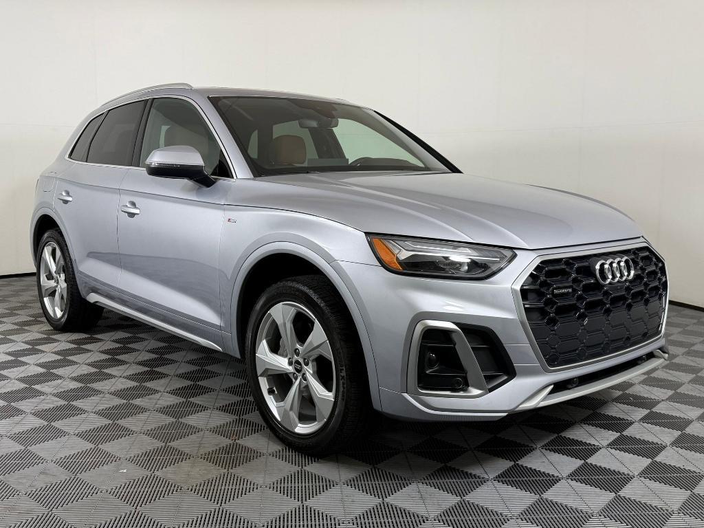 used 2022 Audi Q5 car, priced at $30,999