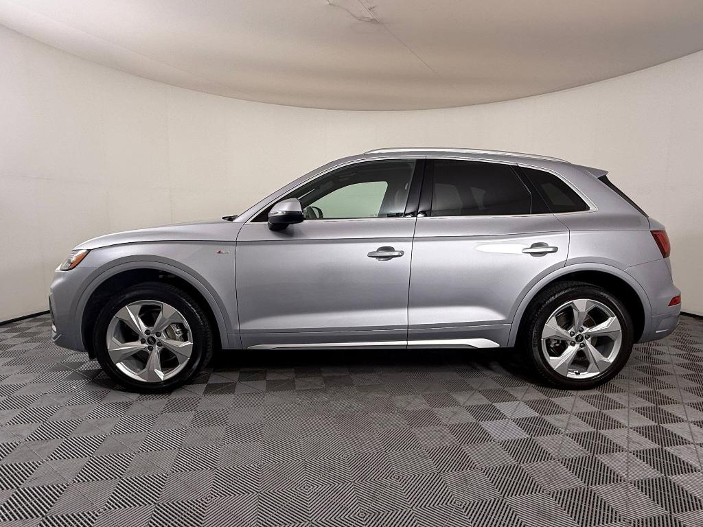 used 2022 Audi Q5 car, priced at $30,999