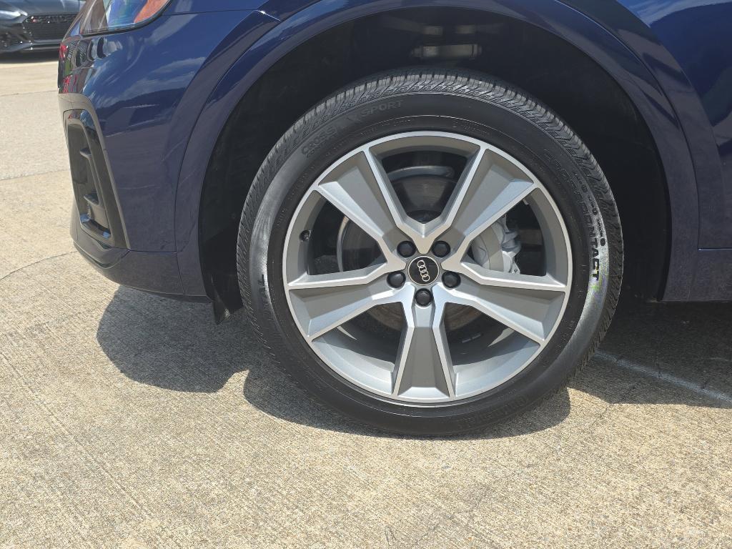 used 2025 Audi Q5 car, priced at $42,999