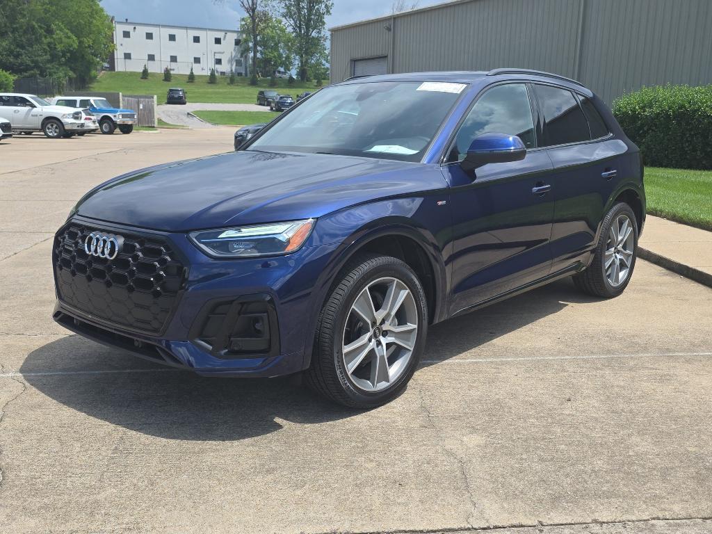 used 2025 Audi Q5 car, priced at $42,999