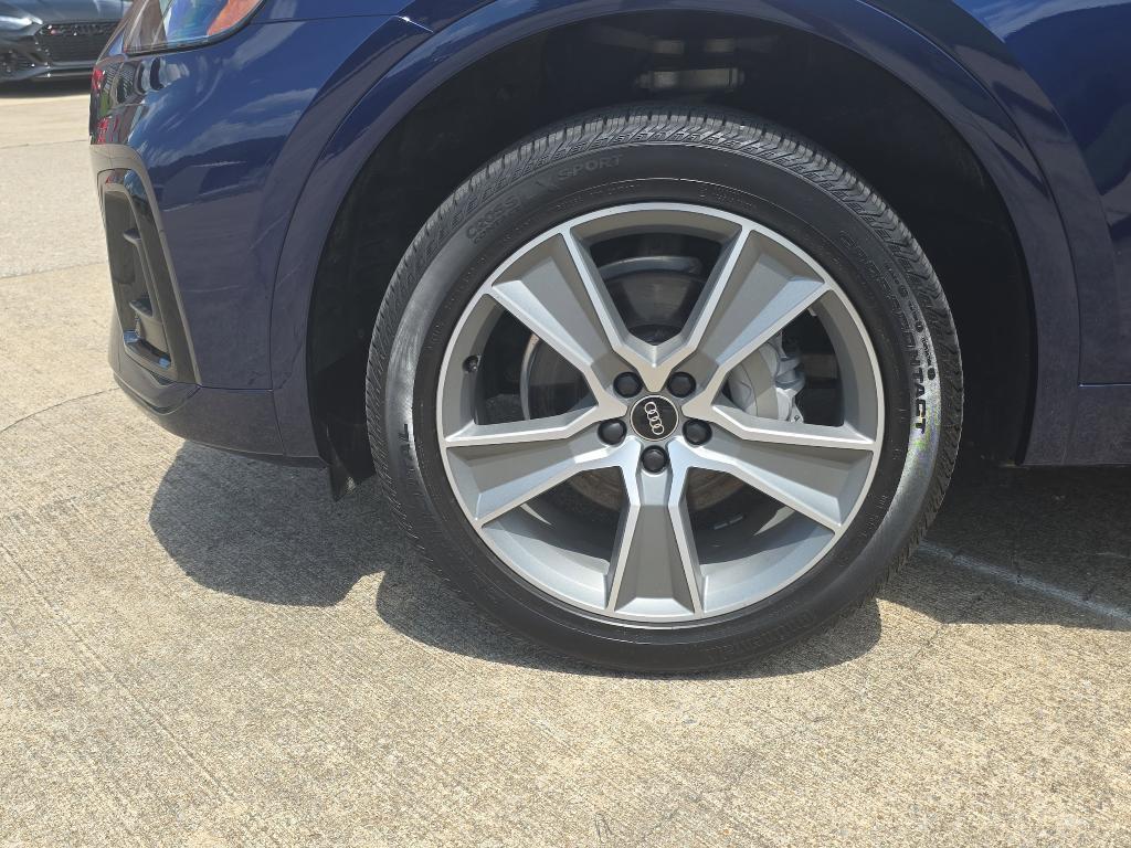 used 2025 Audi Q5 car, priced at $41,999