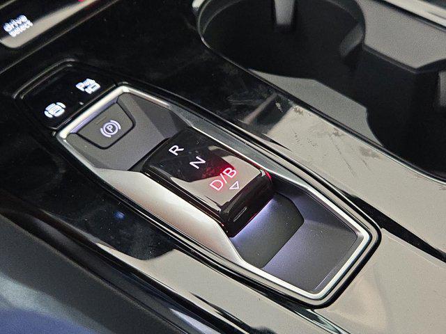 new 2025 Audi Q6 e-tron car, priced at $71,201