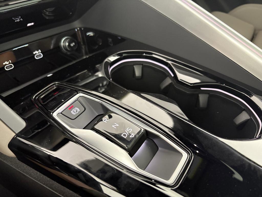 new 2025 Audi Q5 car, priced at $60,071
