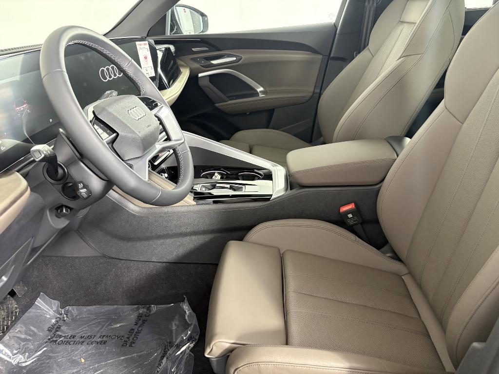 new 2025 Audi Q5 car, priced at $60,071