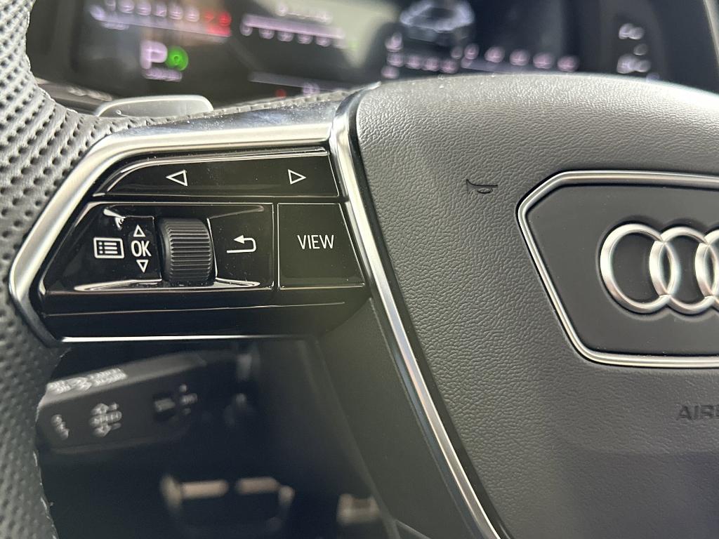 new 2025 Audi S7 car, priced at $98,231
