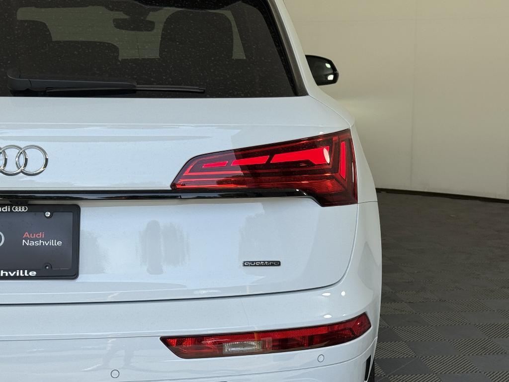 new 2025 Audi Q5 car, priced at $48,291