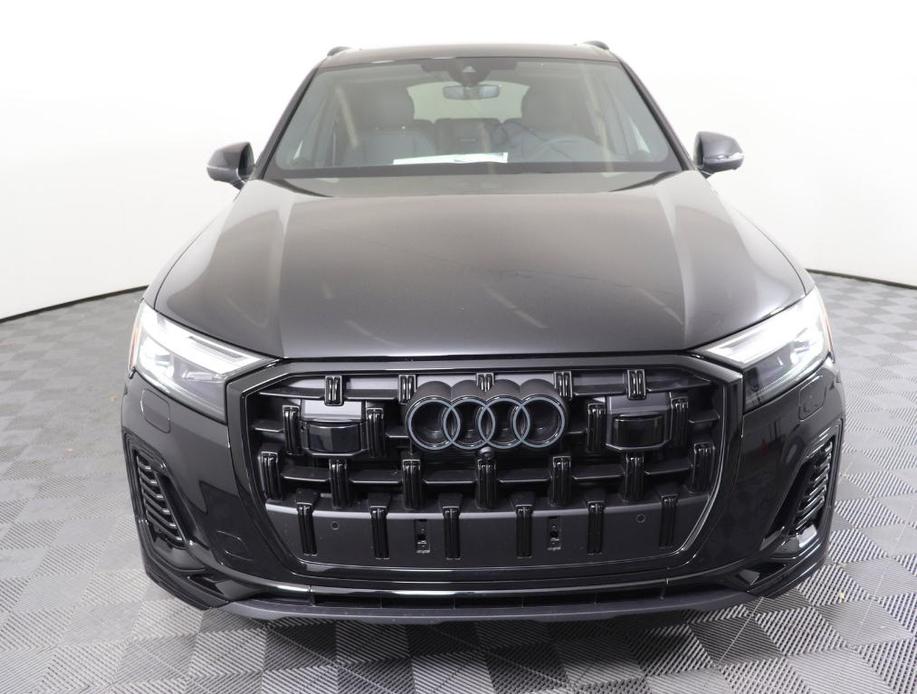 new 2025 Audi Q7 car, priced at $65,041