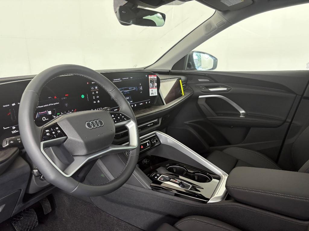 new 2025 Audi Q5 car, priced at $60,391