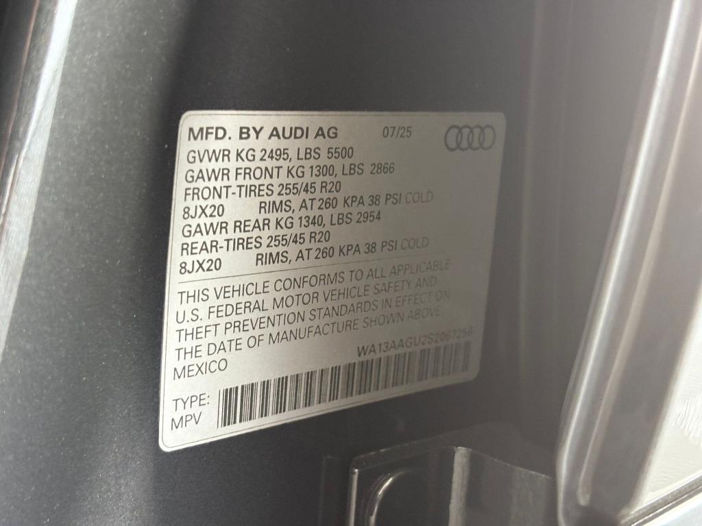 new 2025 Audi Q5 car, priced at $60,391
