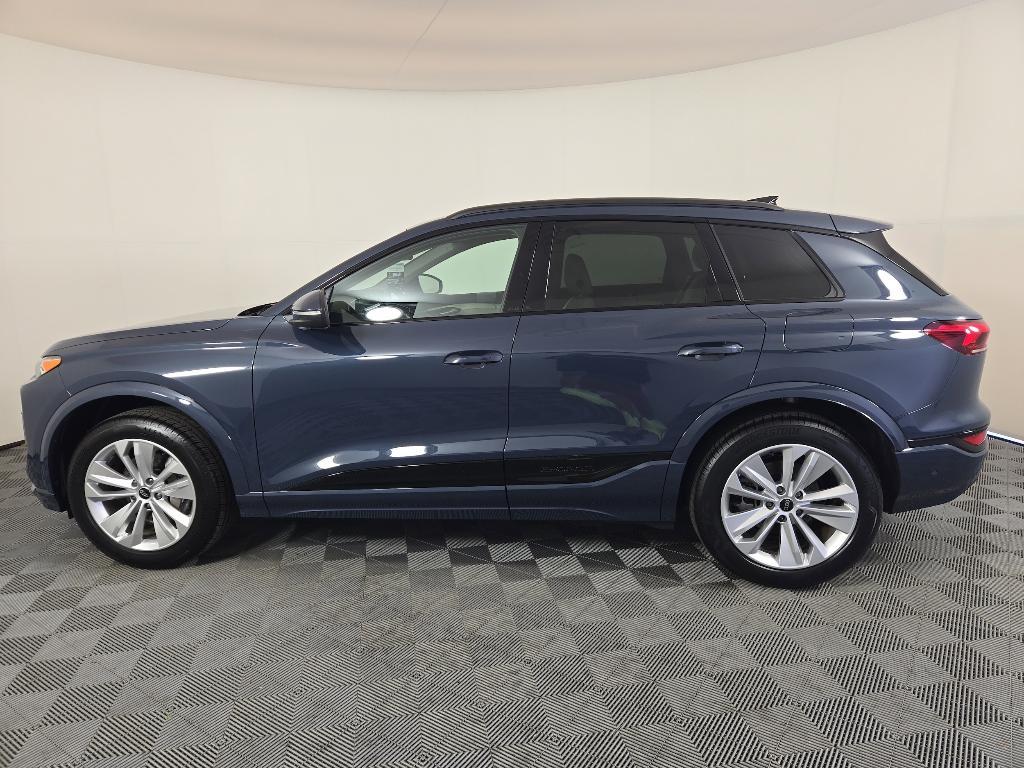 new 2025 Audi Q6 e-tron car, priced at $62,301