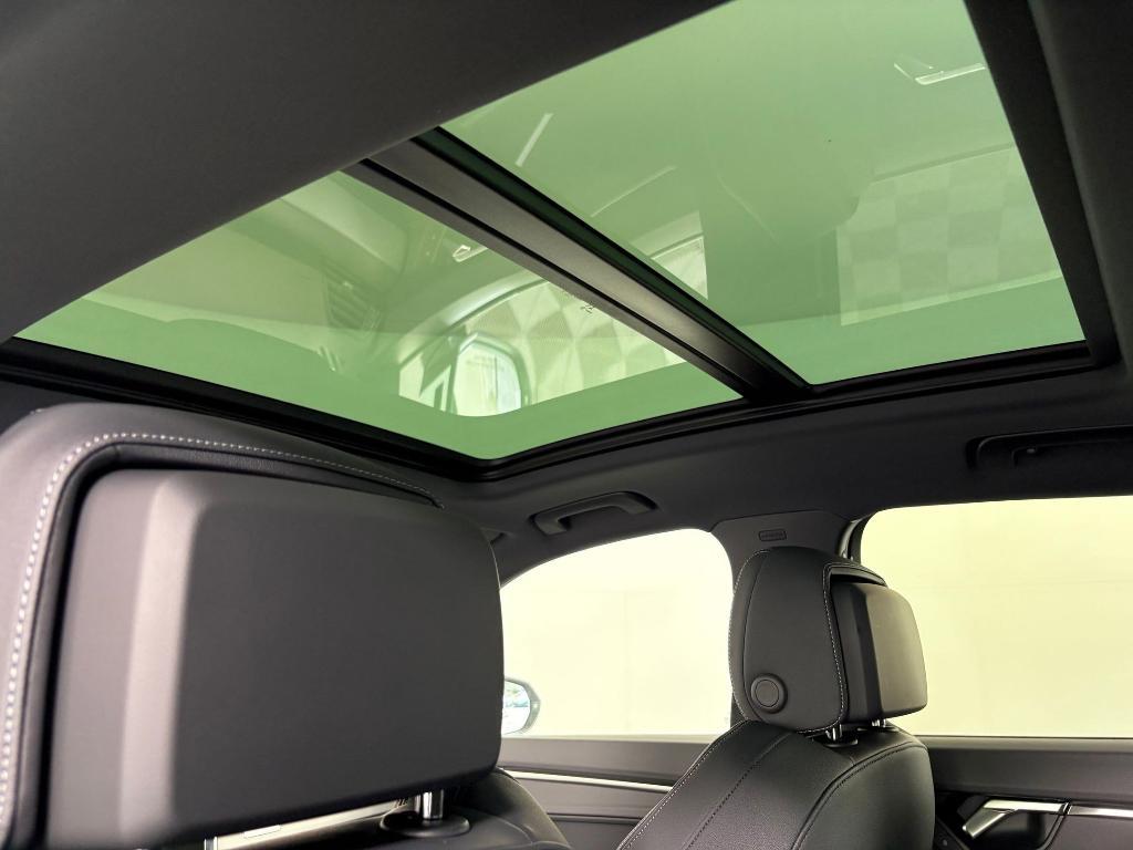 new 2025 Audi Q3 car, priced at $42,211