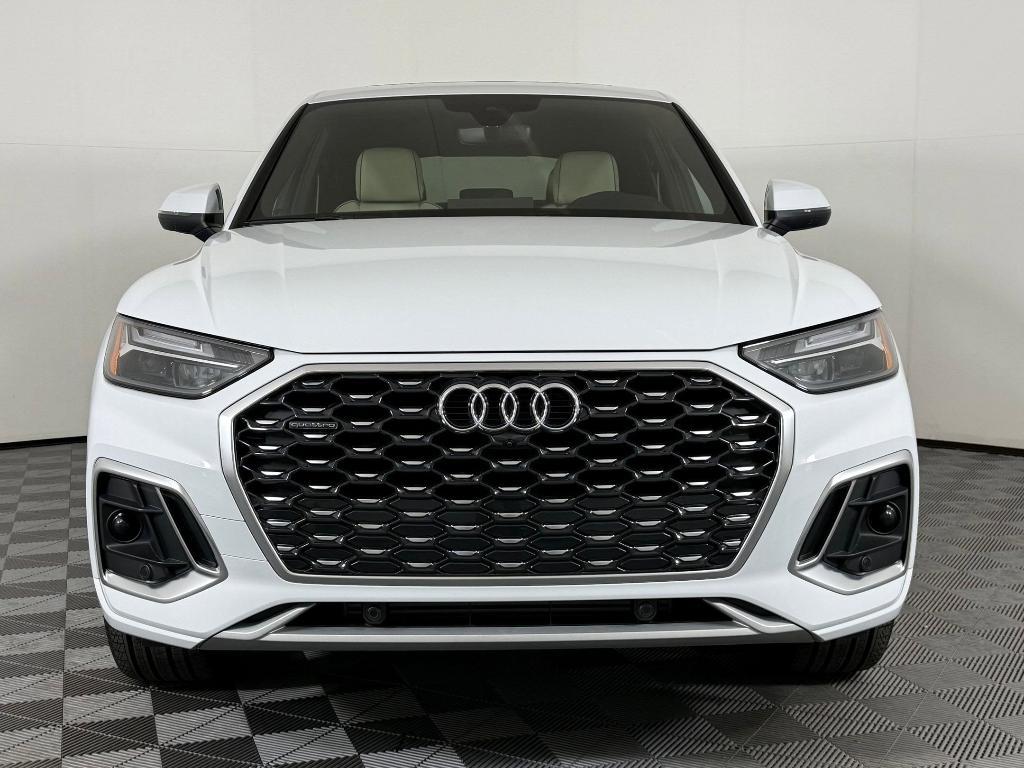 new 2025 Audi Q5 car, priced at $51,992