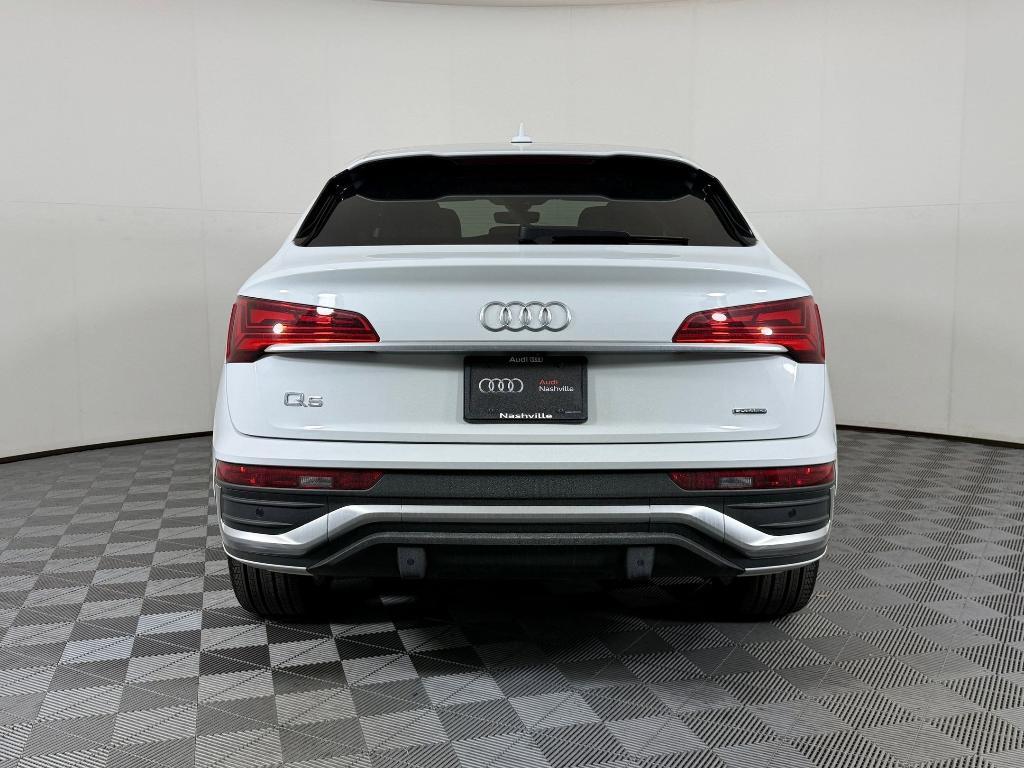 new 2025 Audi Q5 car, priced at $51,992