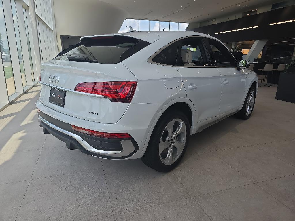 new 2025 Audi Q5 car, priced at $55,531