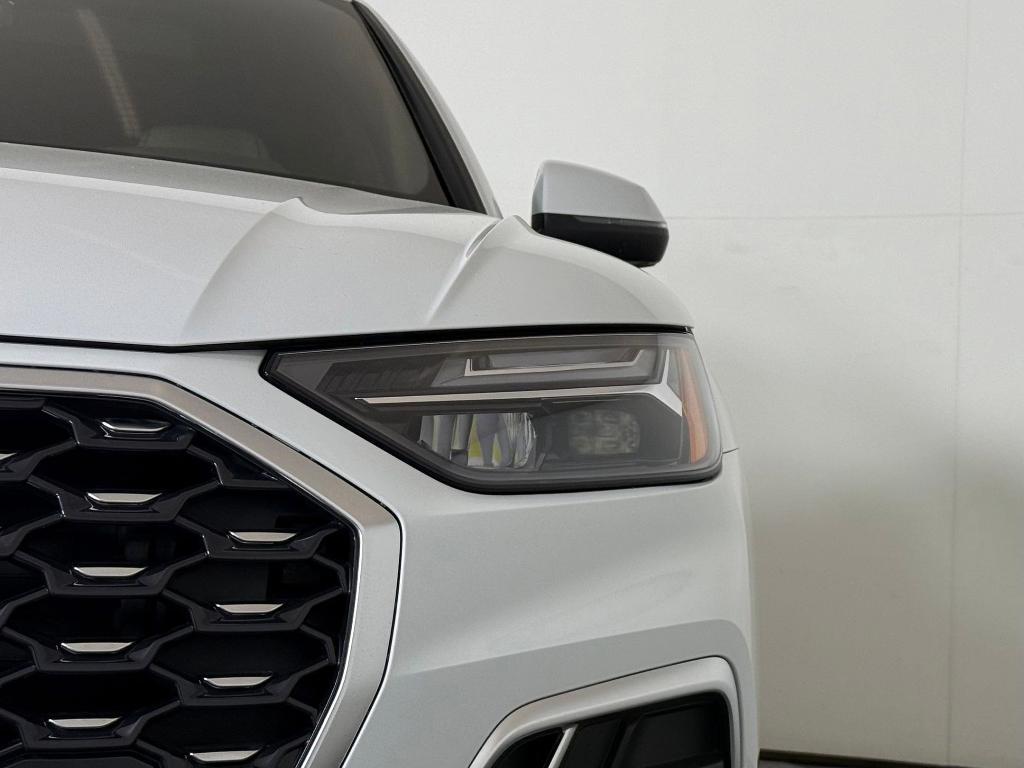 new 2025 Audi Q5 car, priced at $51,992