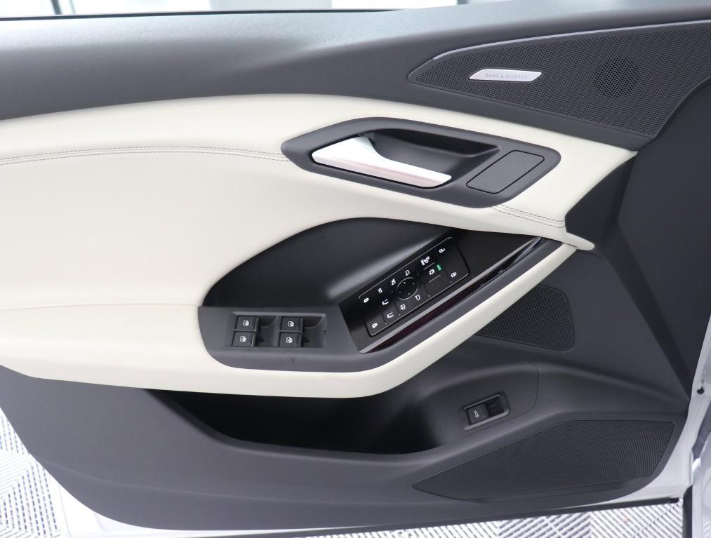 new 2025 Audi Q6 e-tron car, priced at $73,561